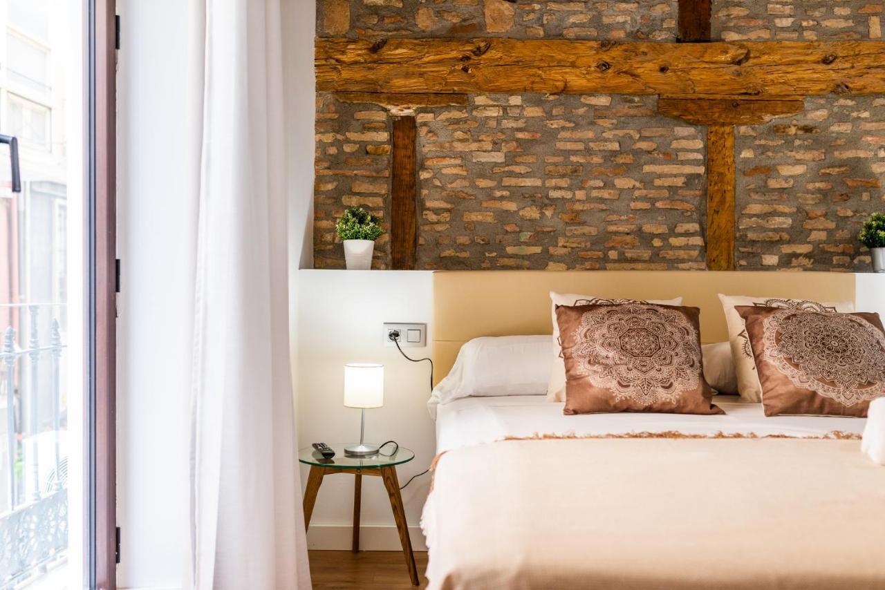 Wekey Homes Granada, Mesones Central Suites Екстер'єр фото