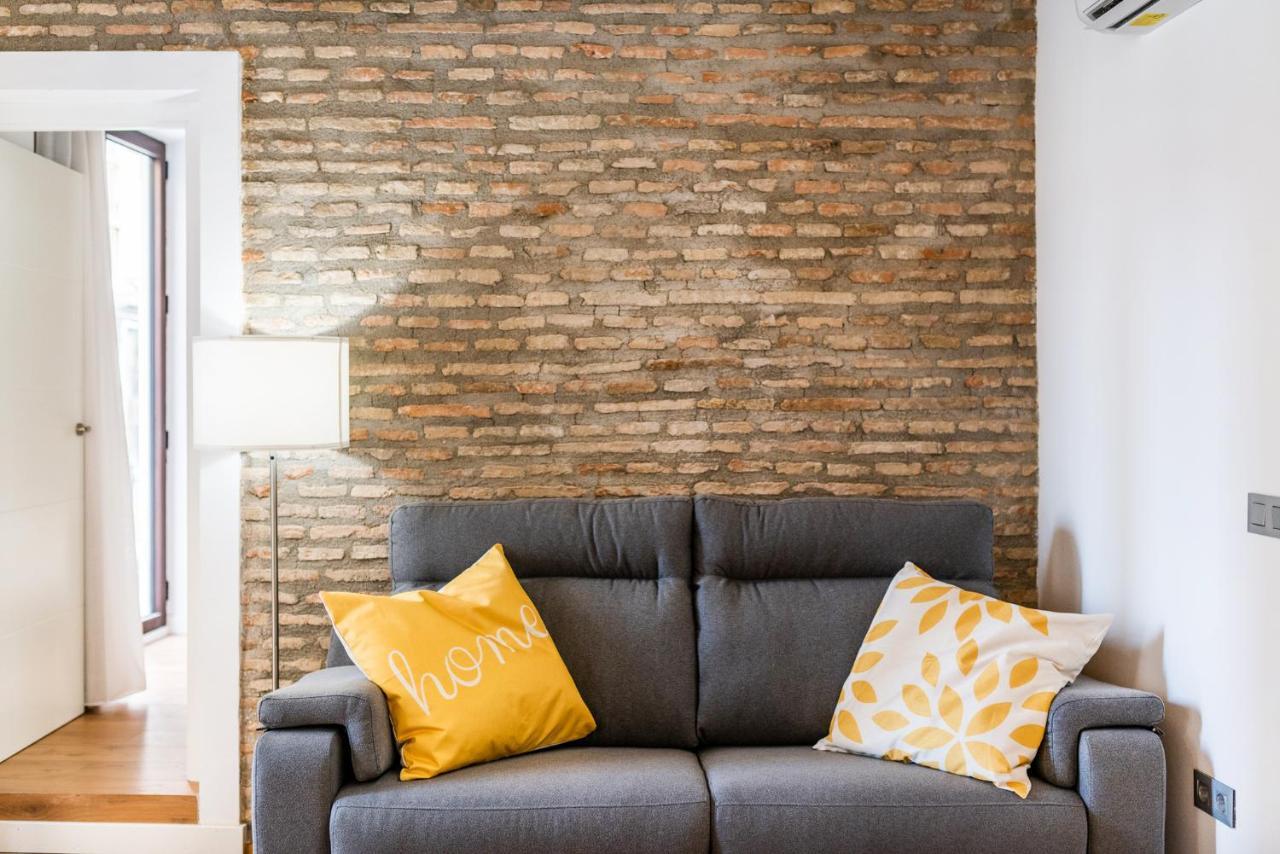 Wekey Homes Granada, Mesones Central Suites Екстер'єр фото