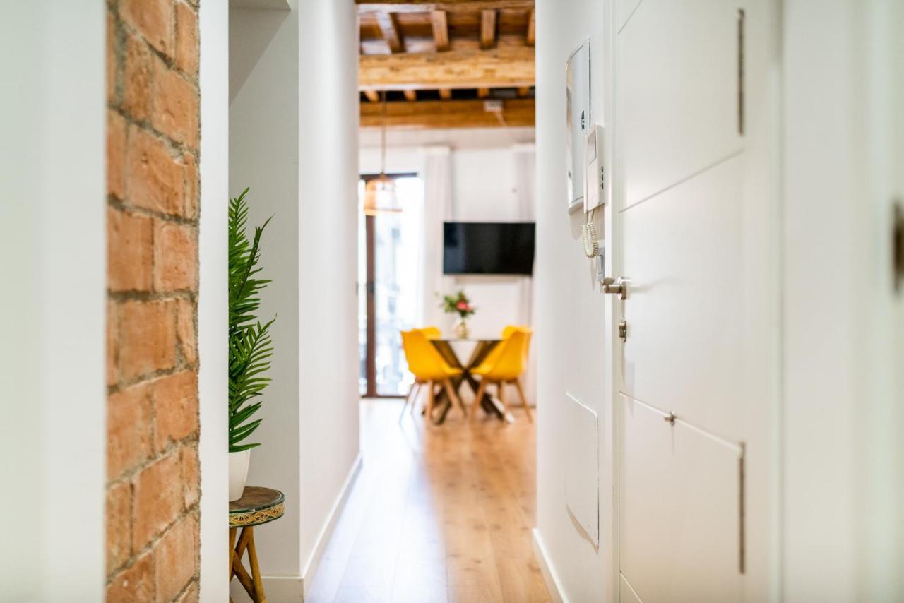Wekey Homes Granada, Mesones Central Suites Екстер'єр фото