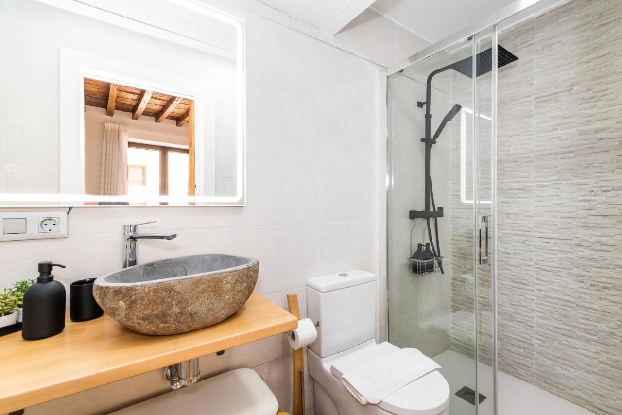 Wekey Homes Granada, Mesones Central Suites Екстер'єр фото