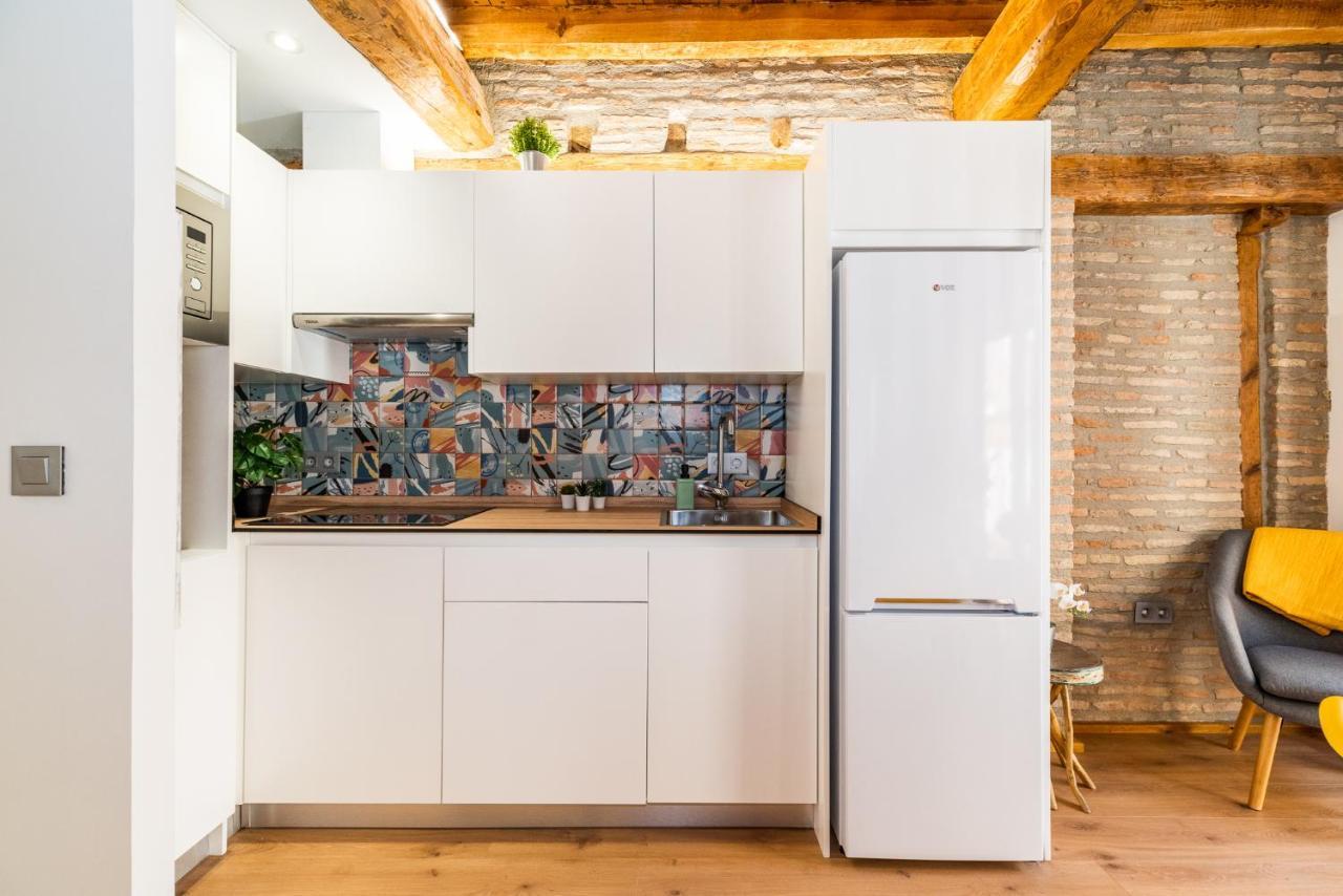 Wekey Homes Granada, Mesones Central Suites Екстер'єр фото