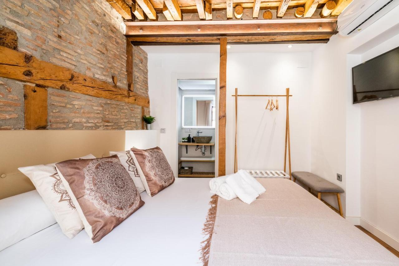 Wekey Homes Granada, Mesones Central Suites Екстер'єр фото