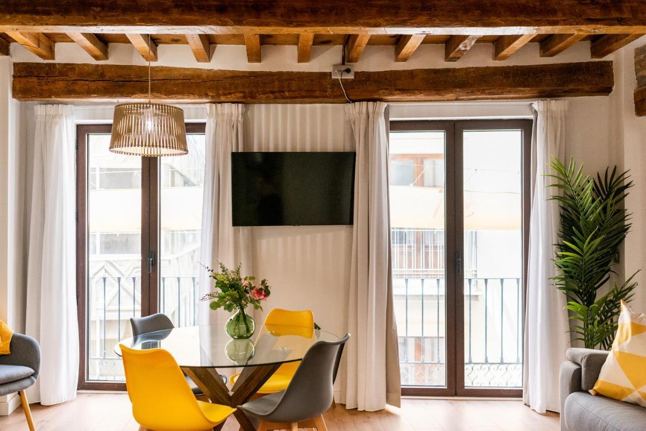 Wekey Homes Granada, Mesones Central Suites Екстер'єр фото
