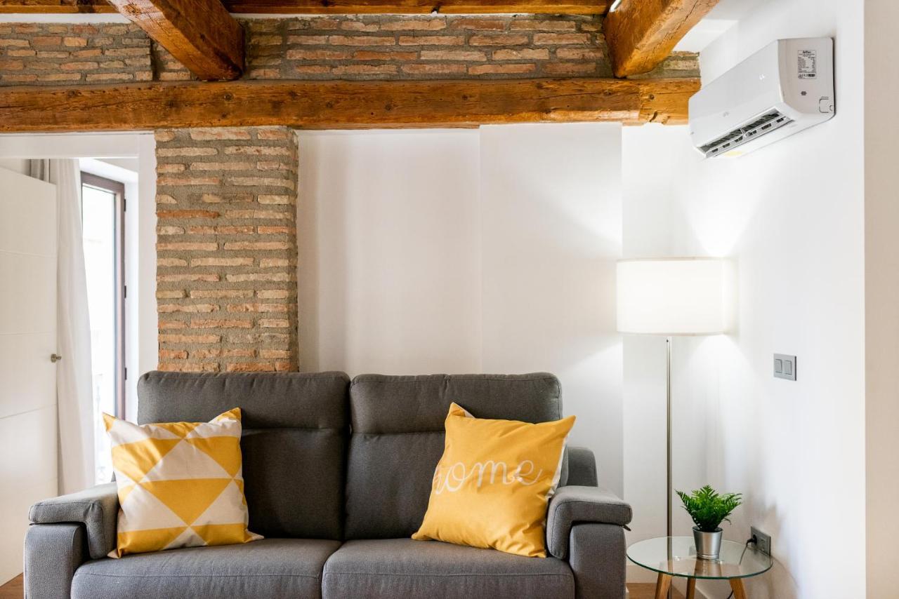Wekey Homes Granada, Mesones Central Suites Екстер'єр фото
