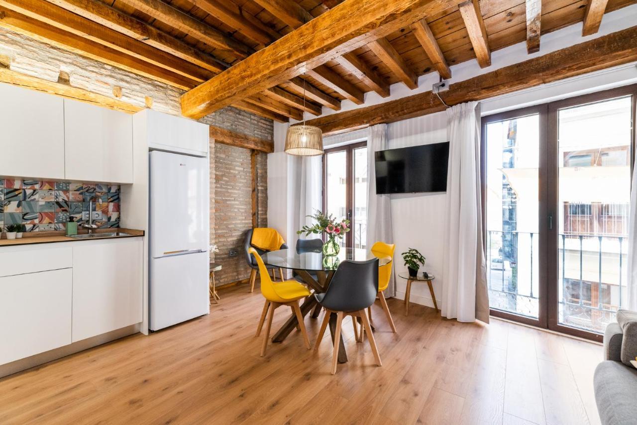 Wekey Homes Granada, Mesones Central Suites Екстер'єр фото