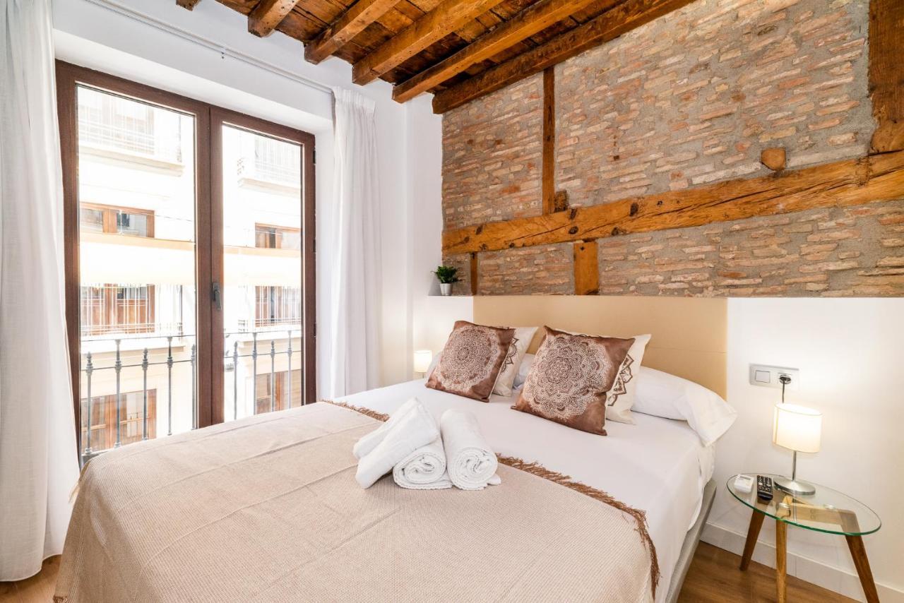 Wekey Homes Granada, Mesones Central Suites Екстер'єр фото