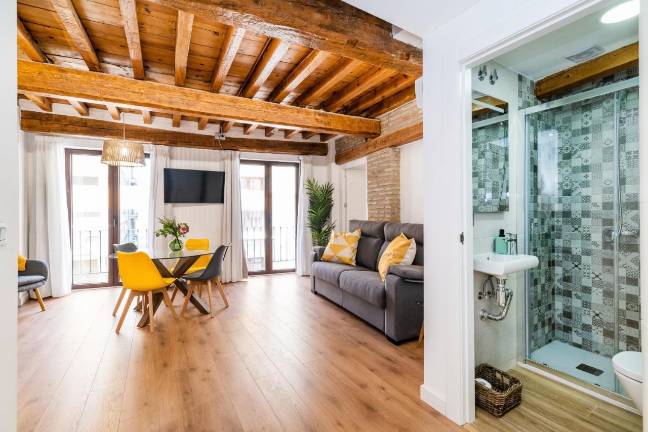 Wekey Homes Granada, Mesones Central Suites Екстер'єр фото