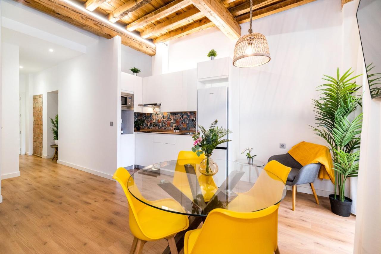 Wekey Homes Granada, Mesones Central Suites Екстер'єр фото