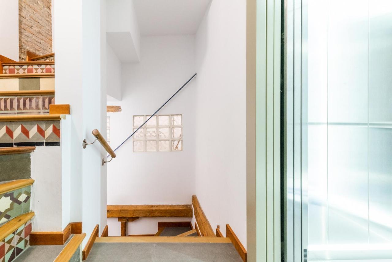 Wekey Homes Granada, Mesones Central Suites Екстер'єр фото