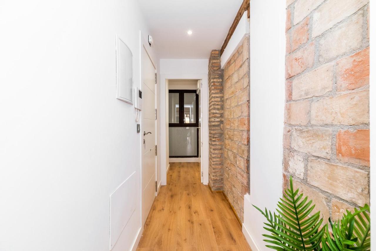 Wekey Homes Granada, Mesones Central Suites Екстер'єр фото