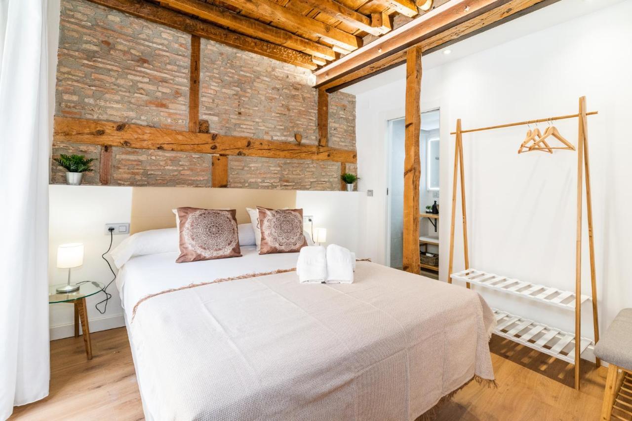 Wekey Homes Granada, Mesones Central Suites Екстер'єр фото