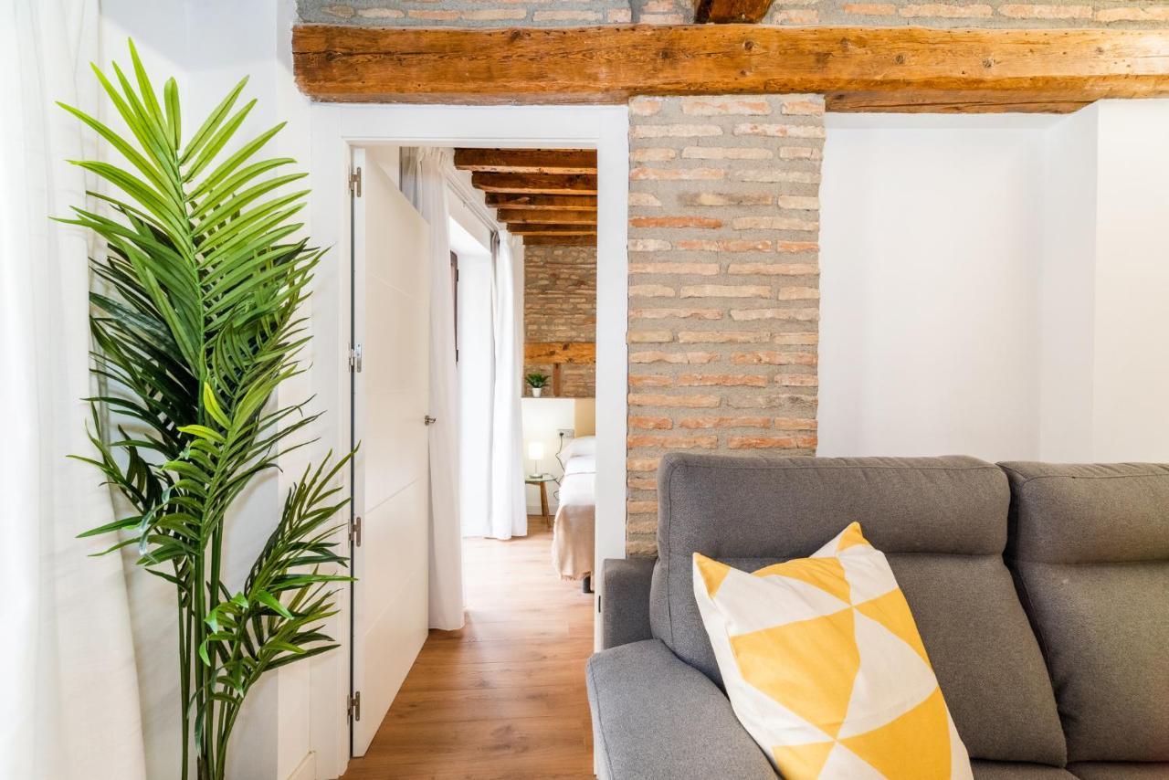 Wekey Homes Granada, Mesones Central Suites Екстер'єр фото